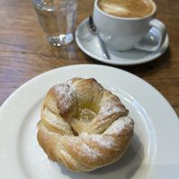   at Kanniston Leipomo - Yliopistonkatu in Helsinki