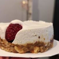 Gâteau cru sans gluten at Sunday's Coffee in Paris