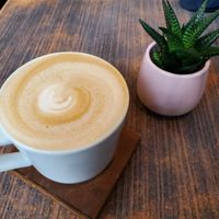 Coffee latte with oat milk at Sunday's Coffee in Paris