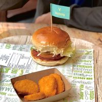 hamburger & nuggets  at Vedang - green burger | Alexa in Berlin