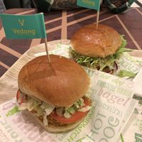 Italian and chicken burger at Vedang - green burger | Alexa in Berlin