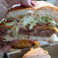 Home delivery | Beyond Meat at Vedang - green burger | Alexa in Berlin