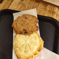 Cookie of coco and almond at Dos de Azucar  in Oviedo