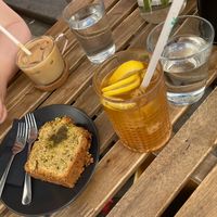 vegan and GF pistachio cake, coffee with soy milk and ice tea at Melt Cafe in Zagreb