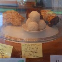 veganes raffaello  und mandelhörnchen at Veganski  in Kiel