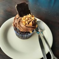 Ferrero Rocher Cupcake. 10/10 at Two Sister  in Koh Samui