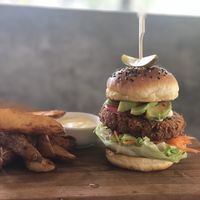 Burger vegan at Unni's in Phuket