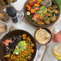  at Avokado Bar in Istanbul