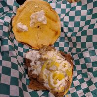 Veef N Cheedah at Utah Station in St Louis