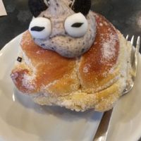 Cruffin at Black Rabbit in Edinburgh