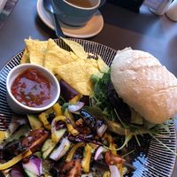 Shroom Burger and Peppermint Tea 👌🏻 at Black Rabbit in Edinburgh