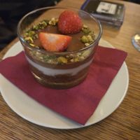 Dubai chocolate tart at Maitrea in Prague