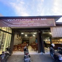 Outside of the shop  at Bu Mi in Canggu