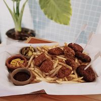 Falafel plate at Bunbun in Kas