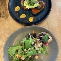 Vegan toast and vegan portobello at Fauna & Flora in Lisbon