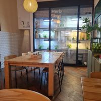 Inside tables at Aromaticus - Trastevere in Rome