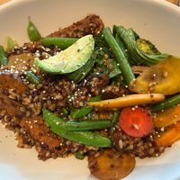Teriyaki Quinoa bowl with tempeh at True Food Kitchen in Jacksonville