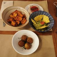 Picoteo at Omnia in Mataro