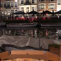 Takeaway pizza with a view at Plant A Pizza in Ghent