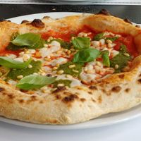 Pimped queen margherita at Plant A Pizza in Ghent