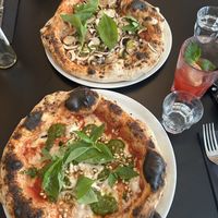 Pimped marg & fungi  at Plant A Pizza in Ghent