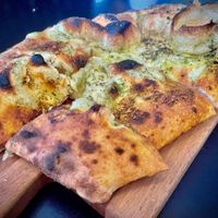 Cheesy Garlic Bread at Plant A Pizza in Ghent