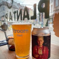 Nieuw (najaar 2025)
Stroom: Virginie Loveling bier at Plant A Pizza in Ghent