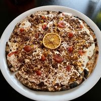 Hazim’s Dessert Pizza €19.9 (2p.)  at Plant A Pizza in Ghent