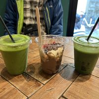 Fiber bomb, cacao and peanut butter bowl, the pump  at Base V Juicery - Via dei Neri in Florence