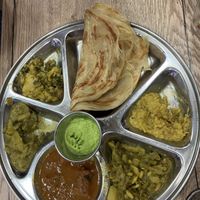 Parotta with five curries  at Vegano in Bremen