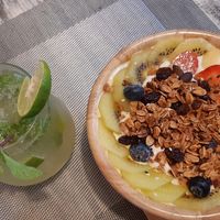 Virgin mojito and Tropicana bowl at Go Vegan Cafe in Phuket