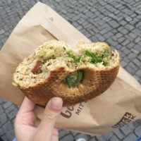 Vegan bagel guacamole pomodoro at backWERK - Nikolaistr in Leipzig