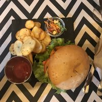 Garbatata burger with tasty sauce and dressing  at Cosechas in Tenerife