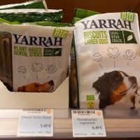 vegan dog treats at Biomare - Plagwitz in Leipzig