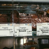 Vegan labeled cakes at Biomare - Plagwitz in Leipzig