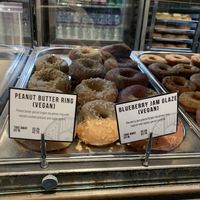 Vegan doughnut options 🤤 at Tantrum Doughnuts in Glasgow