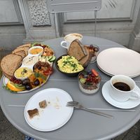Plate for 2   at Plant Base in Berlin