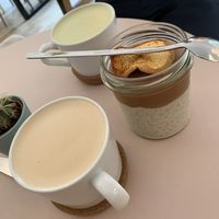 Tapioca pudding, soy latte and matcha latte at Plant Base in Berlin
