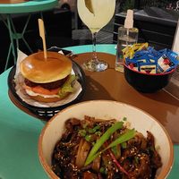 Tempeh and vegan burger at Cosmos G/astrobar in Curitiba