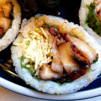 mushroom gimbap close up at Seler Mari 샐러마리 in Seoul
