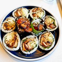 mushroom gimbap at Seler Mari 샐러마리 in Seoul