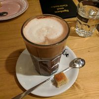 Latte XL at Signor Verde in Cologne