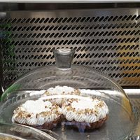 Vegan banana tartes at TINKA BAR & BISTROT in Nago-torbole