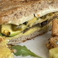 Panino vegan con verdure e formaggio di mandorle at TINKA BAR & BISTROT in Nago-torbole