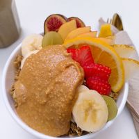 Acaii bowl small with homemade peanut butter at Bali Bowls 2 in Biarritz