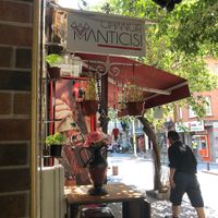 Sign in front of restaurant at Cihangir Manticisi in Istanbul