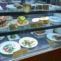 Cake display at Apbbang - Future Bakery 앞으로의 빵집 in Seoul