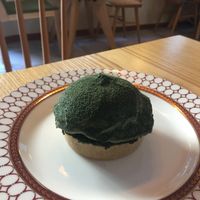 Mugwort cake - so delicious 😋  at Apbbang - Future Bakery 앞으로의 빵집 in Seoul