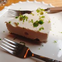 Raw lime cheesecake at Apbbang - Future Bakery 앞으로의 빵집 in Seoul