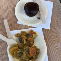 Pumpkin chickpea pot and chocolate cake at Disneyland - Vegan Kitchen in Chessy